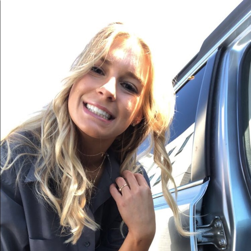 Meet your Posher, Emily